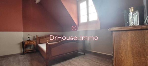 Immeuble à vendre 4 pièces de 94 m²