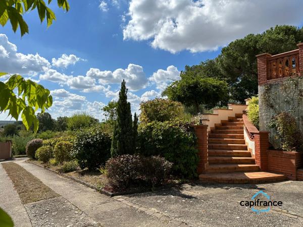 Bessières Centre, Villa T4-T5 de 1982, 130 m², véranda de 24 m², garage de 60 m²