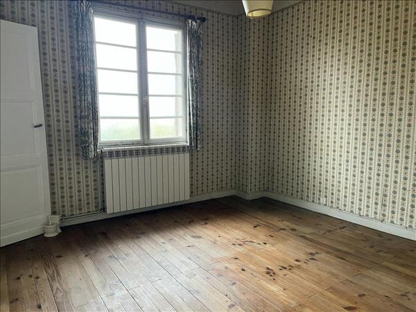 Maison à vendre |  Saint-Justin |  5 pièces | 201 m²