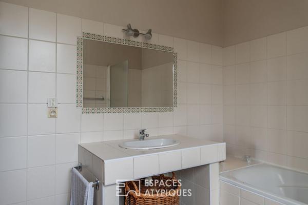 Maison issue d’un château de l’Ardèche.