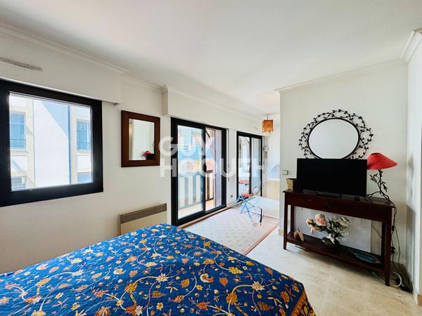 CHARMANT STUDIO - DEAUVILLE PROCHE PLACE MORNY