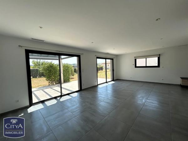 Maison à vendre 4 pièces 110m² Saint-Laurent-des-Vignes (24100)