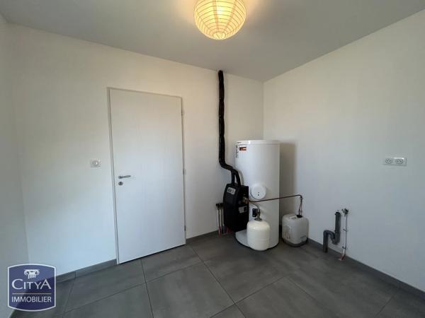 Maison à vendre 4 pièces 110m² Saint-Laurent-des-Vignes (24100)