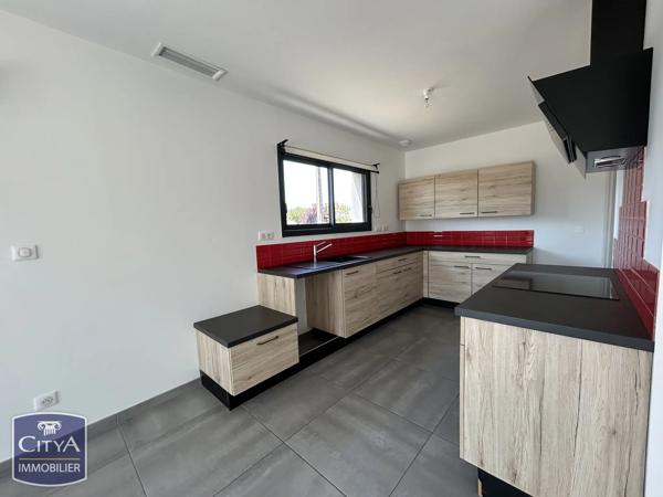 Maison à vendre 4 pièces 110m² Saint-Laurent-des-Vignes (24100)