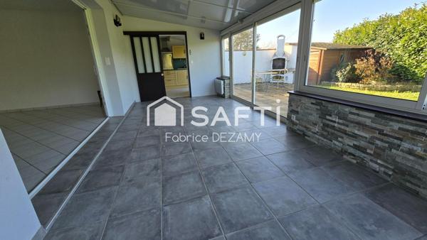 Proche des commerces.