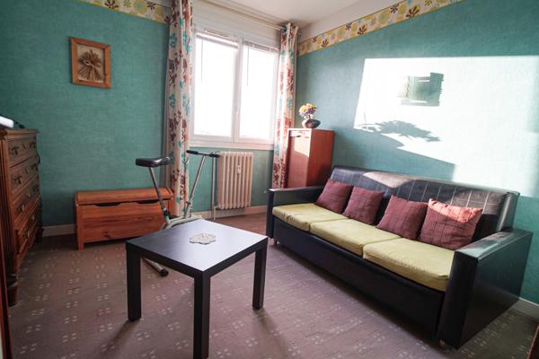 T4 dernier étage avec vue! Chambéry (73000)