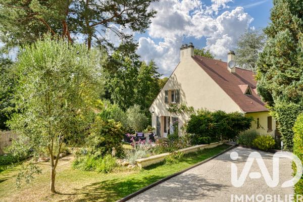 Maison à vendre 6 pièces 180 m² Briis-sous-Forges