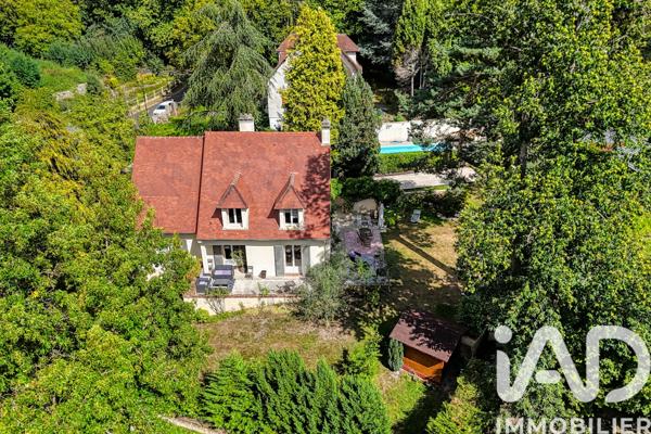 Maison à vendre 6 pièces 180 m² Briis-sous-Forges