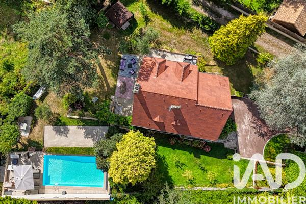 Maison à vendre 6 pièces 180 m² Briis-sous-Forges