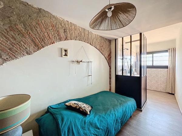 MAS SCINDE EN DEUX HABITATIONS AVEC JARDIN ET PISCINE, PERPIGNAN