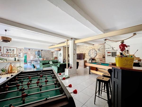 MAS SCINDE EN DEUX HABITATIONS AVEC JARDIN ET PISCINE, PERPIGNAN