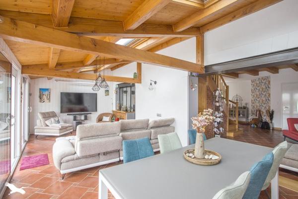 Maison à vendre 472 500 € Andilly 6 p 180 m² DPE C