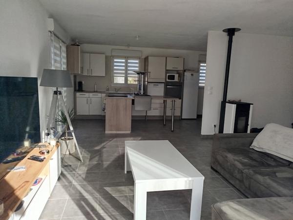 Yenne (73170) A 10 MINUTES DE YENNE VILLA DE 90 M² SUR 947 M² DE TERRAIN