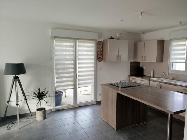 Yenne (73170) A 10 MINUTES DE YENNE VILLA DE 90 M² SUR 947 M² DE TERRAIN