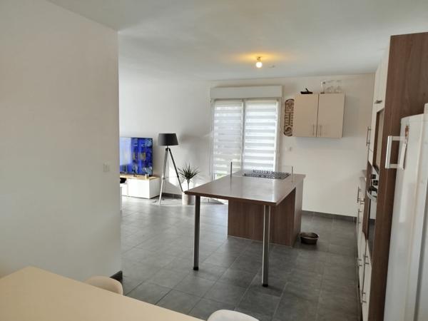 Yenne (73170) A 10 MINUTES DE YENNE VILLA DE 90 M² SUR 947 M² DE TERRAIN