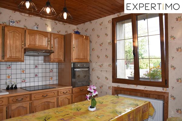 Saint-Éloy-les-Mines (63700) Maison familiale de 190 m² sur terrain 1134 m²