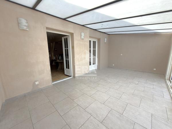 Maison familiale de 129 m² à Châtillon-la-Borde