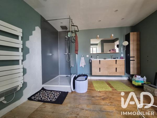 Maison à vendre 6 pièces 146 m² Celles-sur-Belle