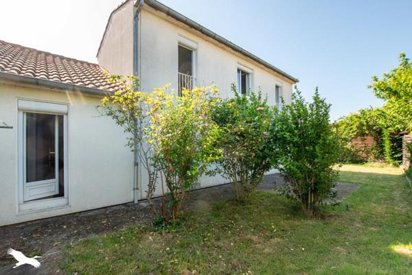 Maison à vendre 272 896 € Frouzins 4 p 132 m² DPE C