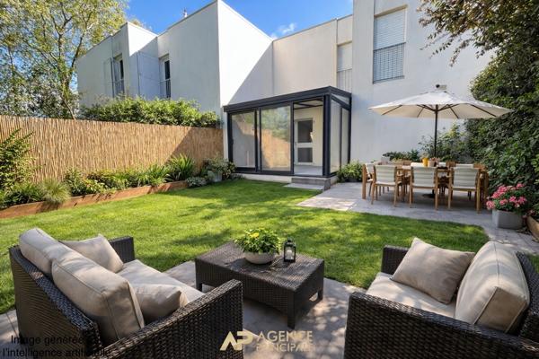 Maison 4 pièces proche tous commerces Villeneuve-les-Salines €245 000 ** - Référence FB716D1