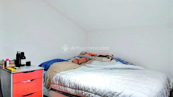 Vente                                                      Maison de ville
                        
                     6 pièces                      165 m2                     à Castres