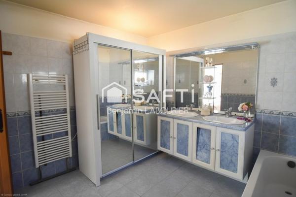Maison avec extérieur détente