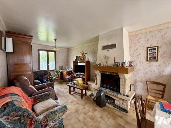 Exclusivité : ASSE LE RIBOUL  Maison de plein pied d'environ 87 m² sur une parcelle de 1084 m²