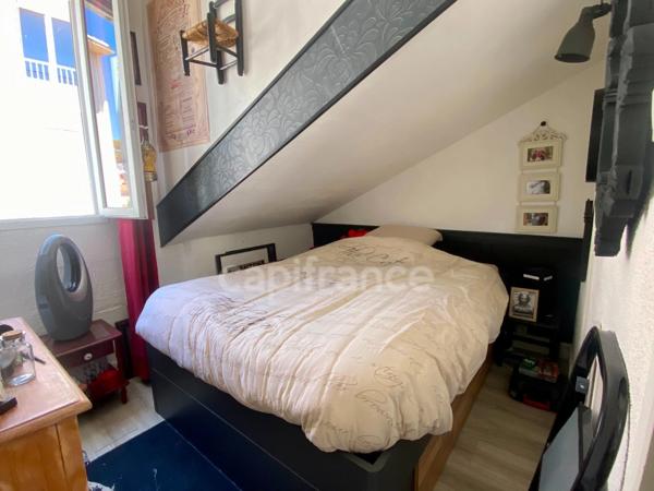 Appartement à vendre 2 pièces TOULON (83) - Quartier Claret - Traversant