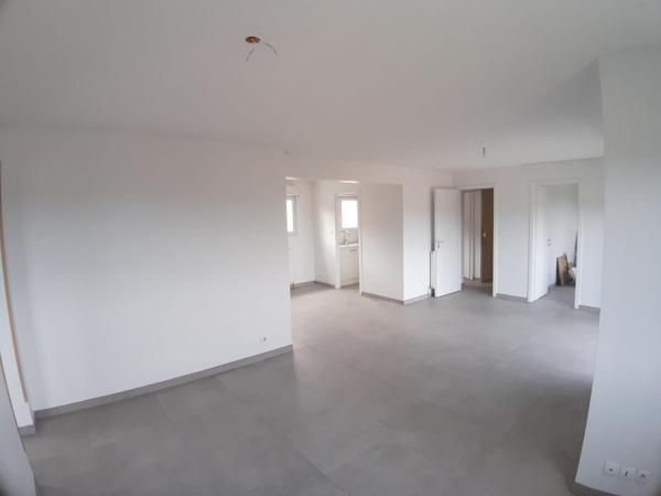 Location Appartement 4 pièces 80 m² - Saint-dié-des-vosges 88100