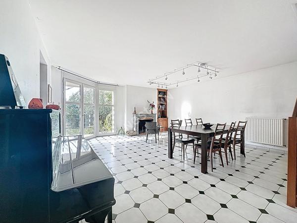 Nantes -Eraudière - Maison 163 m²  avec garage et jardin au pied des bords de l'Erdre