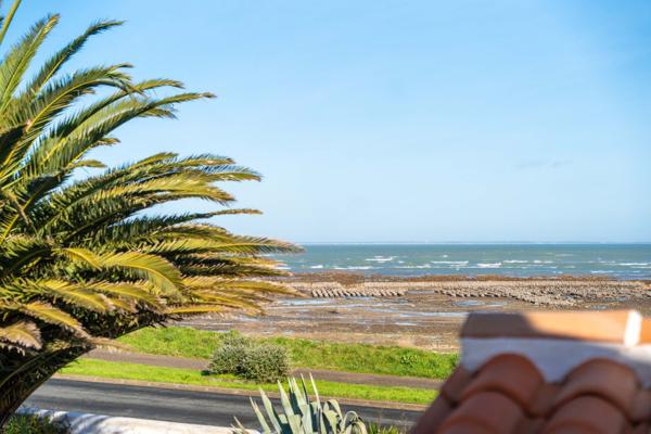 Villa récente de standing vue sur Mer