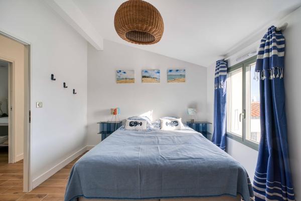 Villa récente de standing vue sur Mer