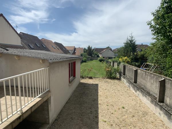 Maison
                                                                                                                                                                                                                                                                                                                        6 pièce(s)                                                                                                                                                                                                          3 chambre(s)                                                                                                                                                                                                          154  m²