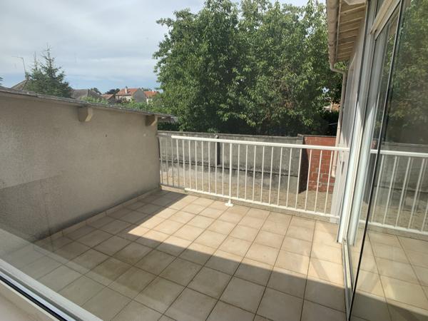 Maison
                                                                                                                                                                                                                                                                                                                        6 pièce(s)                                                                                                                                                                                                          3 chambre(s)                                                                                                                                                                                                          154  m²