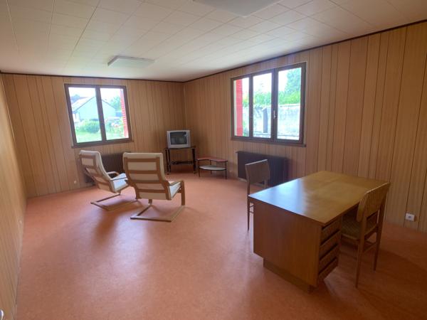 Maison
                                                                                                                                                                                                                                                                                                                        6 pièce(s)                                                                                                                                                                                                          3 chambre(s)                                                                                                                                                                                                          154  m²