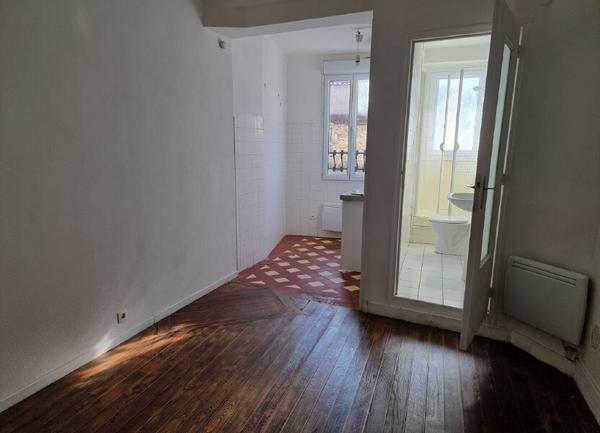 Appartement à louer    2 pièces • 28,90 m2 Nemours