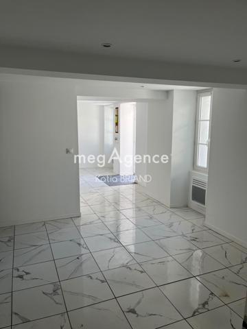 Maison à ARGENTRE, 53210 - 4 pièces 110m²