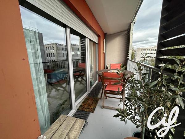Appartement T2 NANTES Galarne - 44.8 m2  168 000 Euros