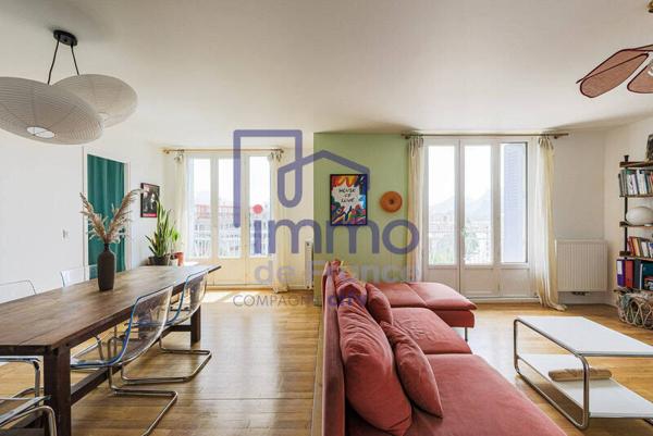 Appartement 4 pièces                                        - 38000 Grenoble Réf : 21658