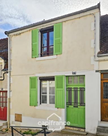 Maison de ville 64 m² – La Charité-sur-Loire (58) – Centre historique – Fort potentiel