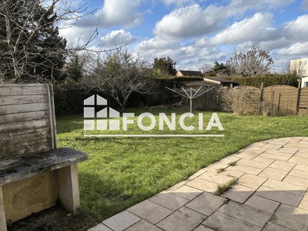 Location Maison 6 pièces 103.5 m² - Champagne Sur Seine 77430