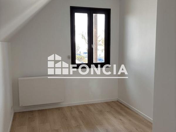 Location Maison 6 pièces 103.5 m² - Champagne Sur Seine 77430