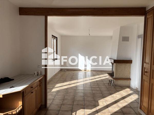 Location Maison 6 pièces 103.5 m² - Champagne Sur Seine 77430