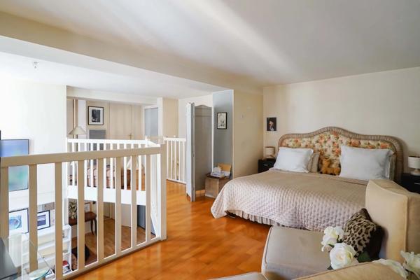 Appartement Paris 6 e - CARREFOUR DE LA CROIX-ROUGE