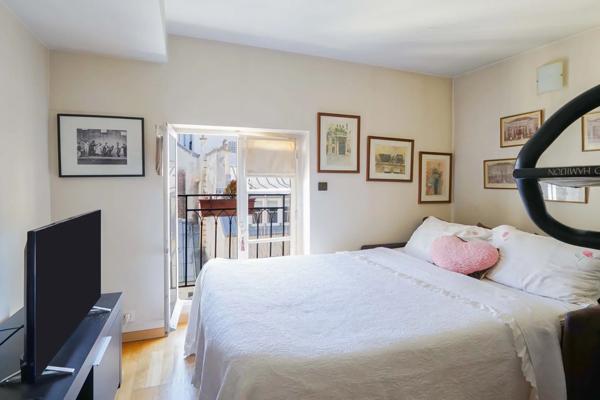 Appartement Paris 6 e - CARREFOUR DE LA CROIX-ROUGE