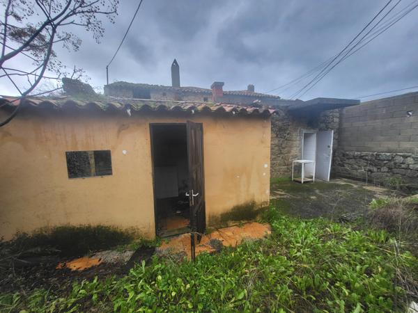 Local commercial 160m2 avec possibilité d'agrandissement- proche d'Ajaccio Eccica-Suarella (20117)