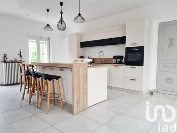 Maison à vendre 9 pièces 294 m² Douvrin