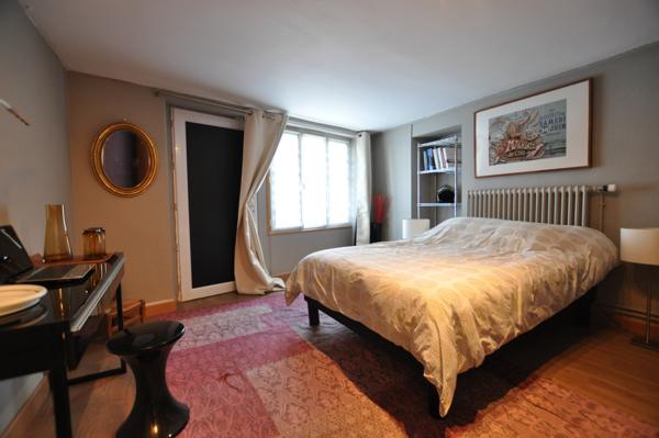 Maison  6 pièce(s)  5 chambre(s)  200.61 m²