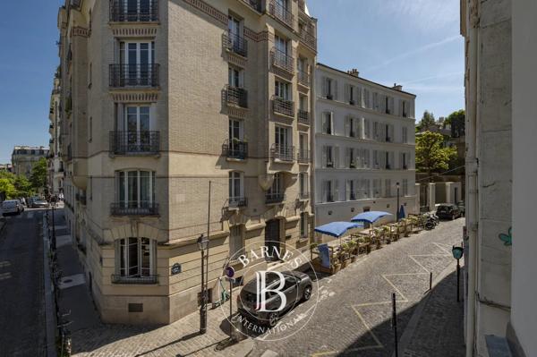 Paris 18ème, Appartement 1 Chambre -  53 m² à vendre