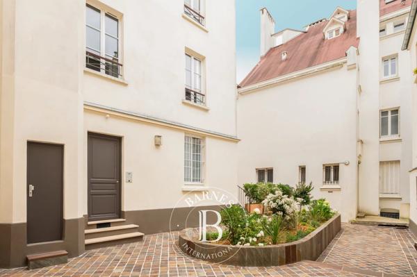 Paris 18ème, Appartement 1 Chambre -  53 m² à vendre